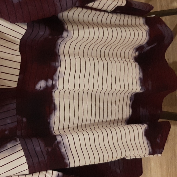 NWOT Women's Lularoe Pullover Hoodie Size L - Picture 4 of 10